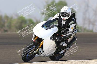 media/Sep-20-2025-TrackDaz (Sat) [[27f0cde673]]/B Group/1120am (Turn 2)/